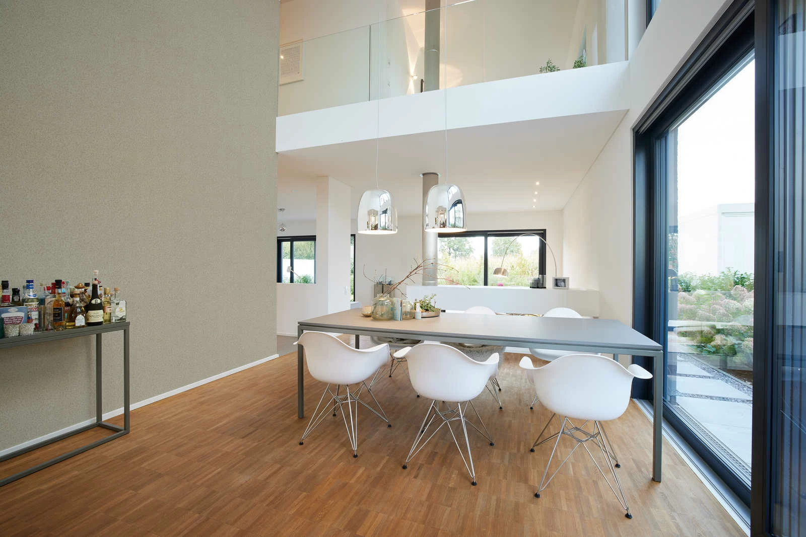 Tapete Vlies Struktur Meliert Grau Gold 38702-4 6 Tapete Vlies Struktur Meliert Grau Gold 38702-4 – Bild 4