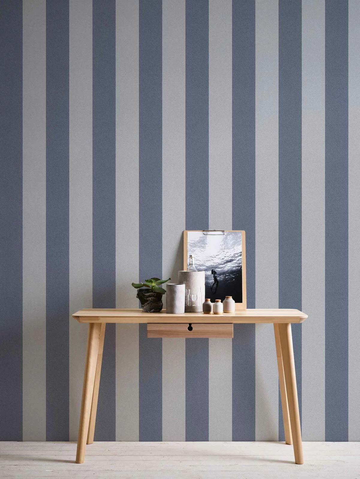 Tapete Vlies Dunkelgrau Streifen 37554-5 | 375545 3 Tapete Vlies Dunkelgrau Streifen 37554-5 | 375545